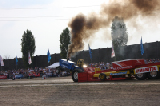 Tractor pulling 8